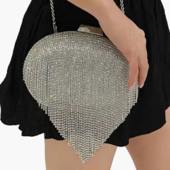 Olga Berg Bria Crystal Fringe Clutch in Silver. New with flaw. Gorgeous! - Picture 1 of 16